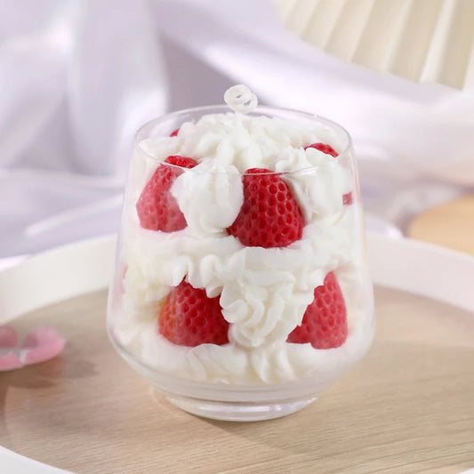 Custom Private Label Strawberry Cream Tower Scented Candle Soy Wax Scented Candle Handmade Food Candle