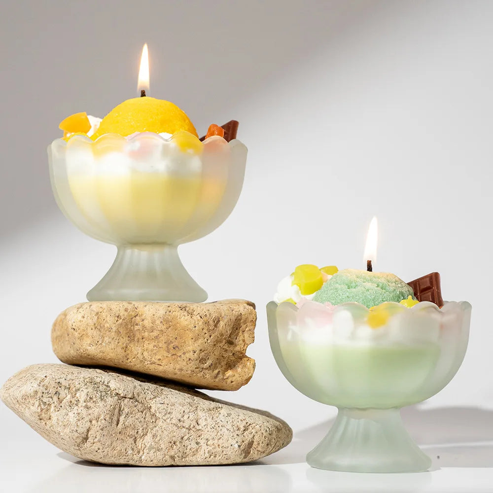 Wholesale Lovely Dessert Cake Dessert Bowl Glass Container Ice Cream Shape Soy Candle Scented Candles
