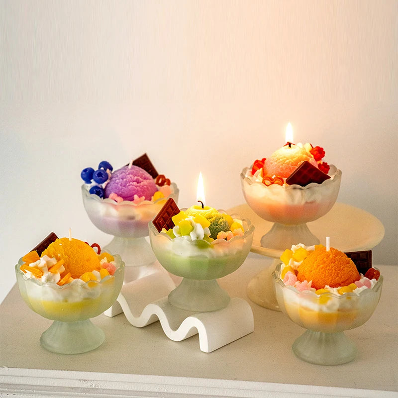 Wholesale Lovely Dessert Cake Dessert Bowl Glass Container Ice Cream Shape Soy Candle Scented Candles